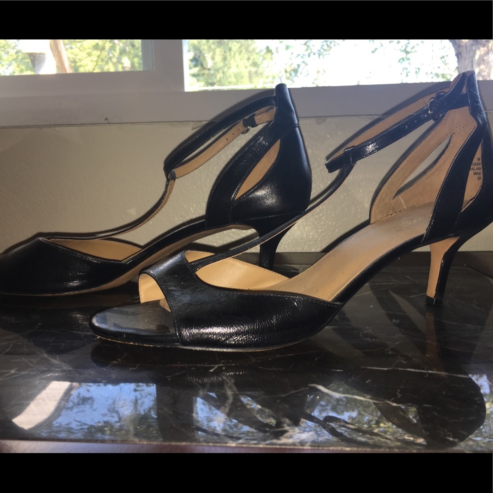 Never worn Nine West heels